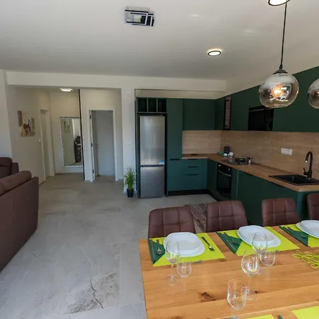 Golden Sunlit Haven Holiday With Pool And Sauna Vodice