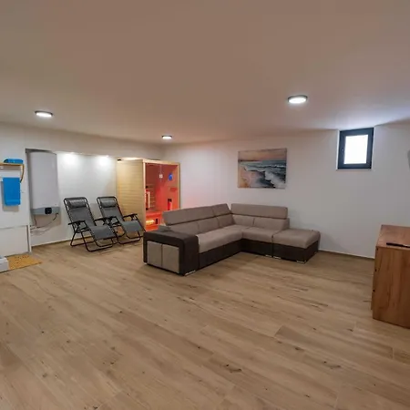 Holiday home Golden Sunlit Haven Holiday With Pool And Sauna Vodice
